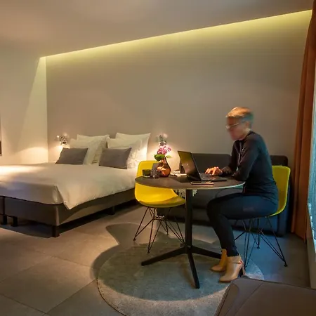 Marcel De Business & Travel ベッド・アンド・ブレックファスト 5*