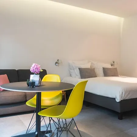 Marcel De Business & Travel לינה וארוחת בוקר 5*